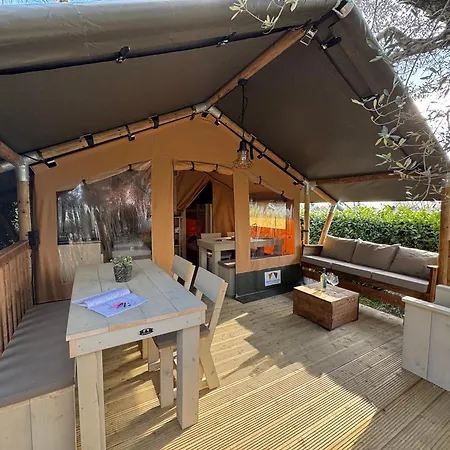 Camping Estivo Safari Tents On Cisano San Vito Bardolino