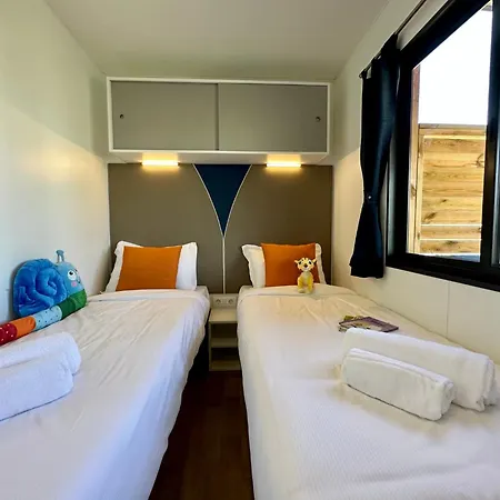 Estivo Safari Tents On Cisano San Vito Camping *