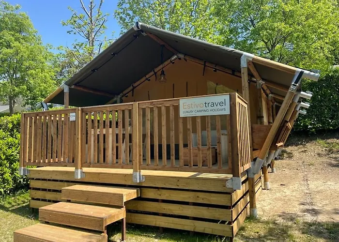 Camping Estivo Safari Tents On Cisano San Vito Bardolino