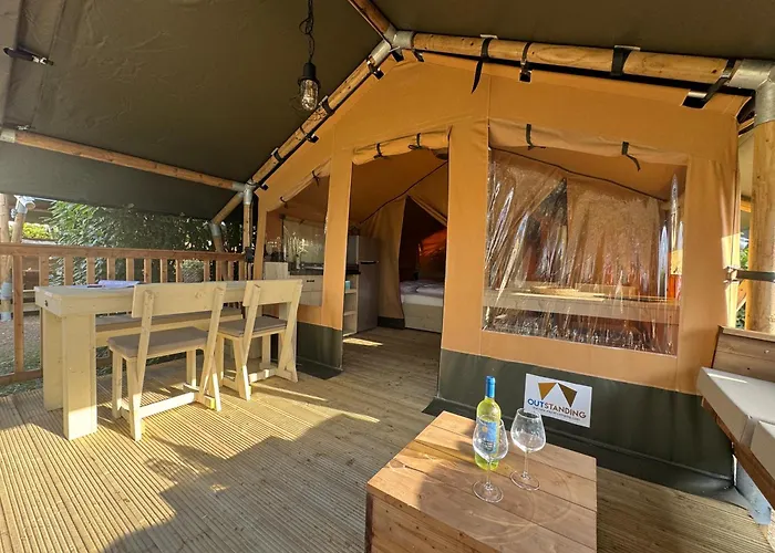 Camping Estivo Safari Tents On Cisano San Vito