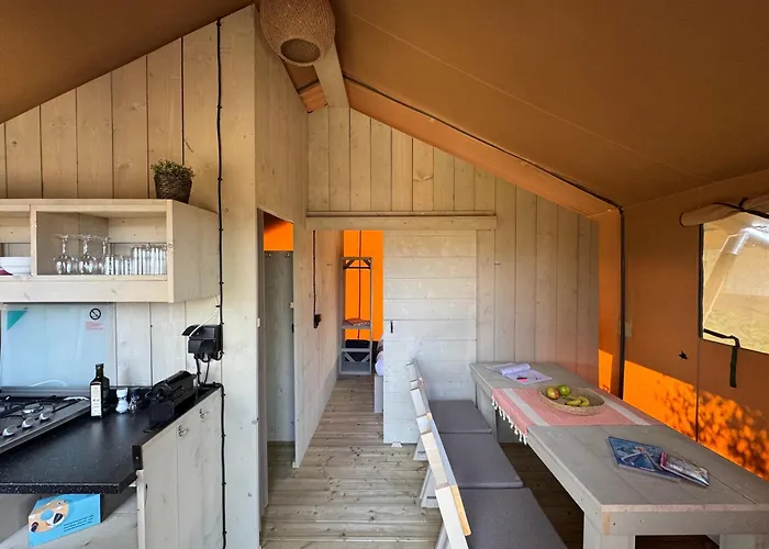 Estivo Safari Tents On Cisano San Vito *