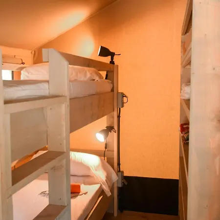 Estivo Safari Tents On Cisano San Vito * バルドリーノ