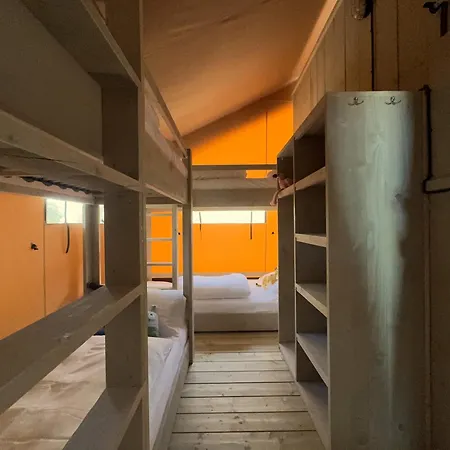 مكان تخييم Estivo Safari Tents On Cisano San Vito باردولينو