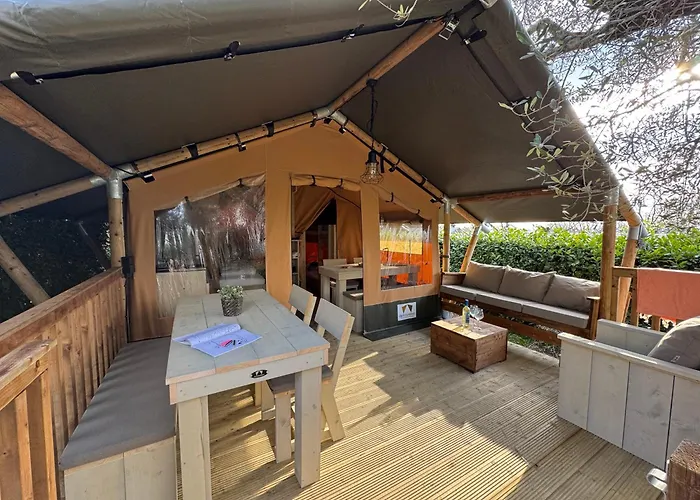 مكان تخييم Estivo Safari Tents On Cisano San Vito باردولينو