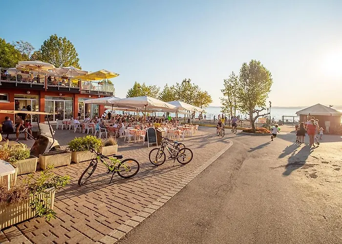 Estivo Safari Tents On Cisano San Vito *